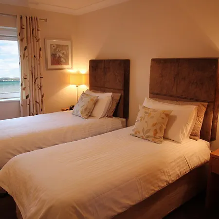 Connemara Sands & Балликоннили