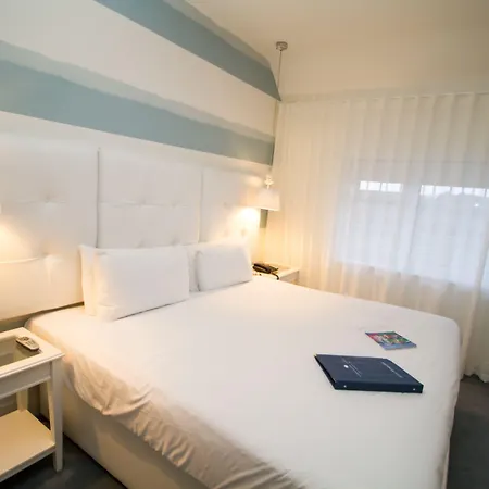 Connemara Sands & Балликоннили