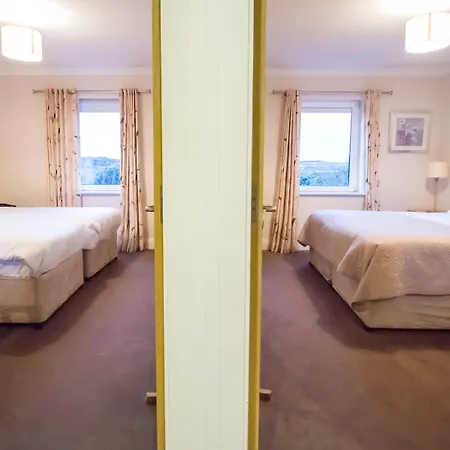 Отель Connemara Sands & Балликоннили