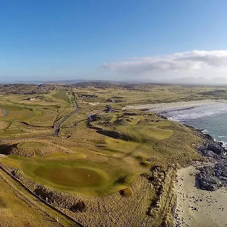 Connemara Sands & Балликоннили