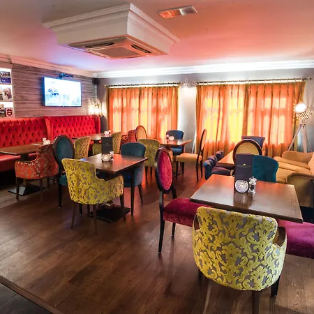 Connemara Sands & 4*