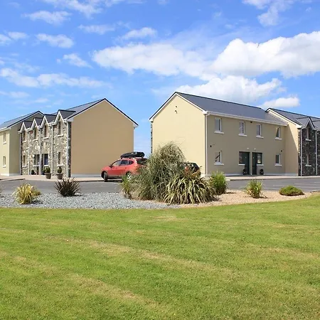 Connemara Sands & Балликоннили