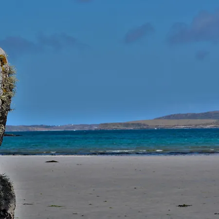 Отель Connemara Sands & 4*