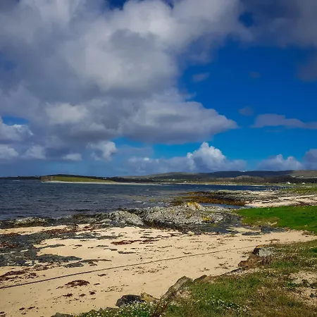 Отель Connemara Sands & 4*