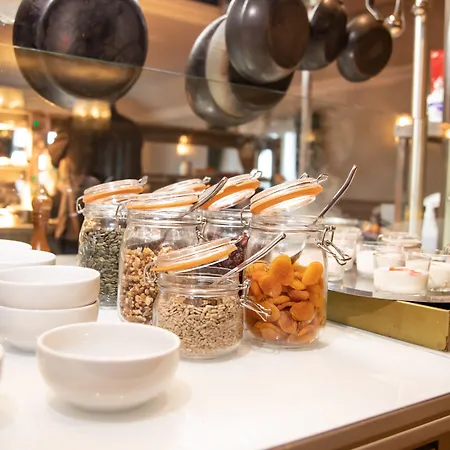 Connemara Sands & Hotel