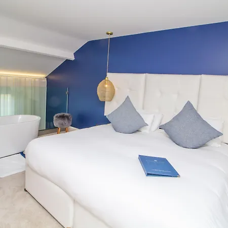 Hotel Connemara Sands &