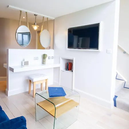 Отель Connemara Sands & Балликоннили