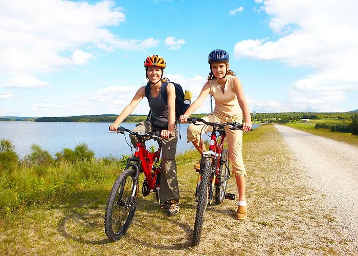 Connemara Sands & Отель Балликоннили