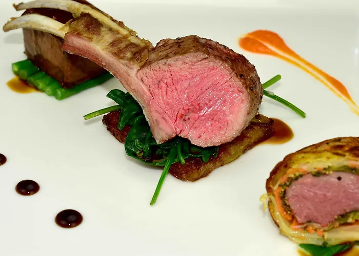 Connemara Sands & Отель Балликоннили