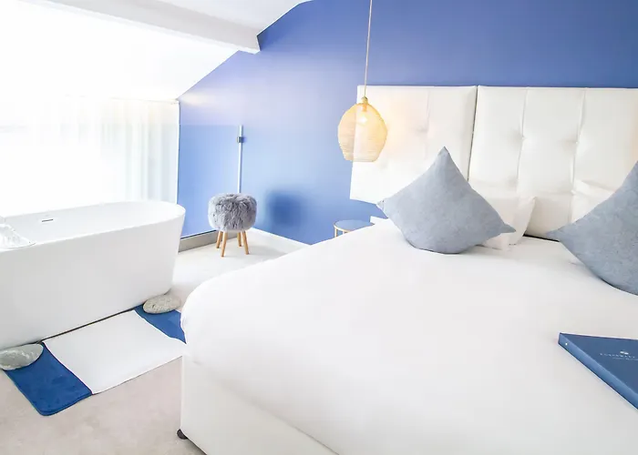 Отель Connemara Sands &